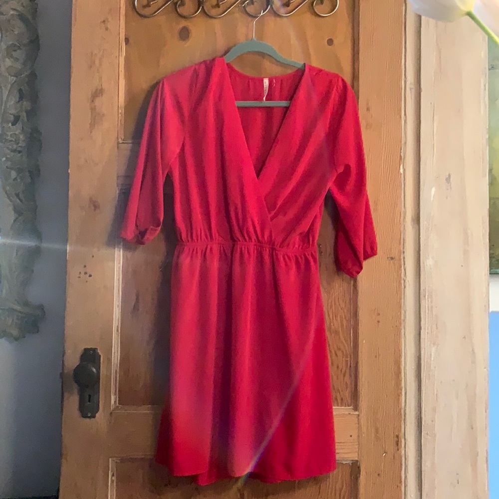Red mid sleeves dress!
